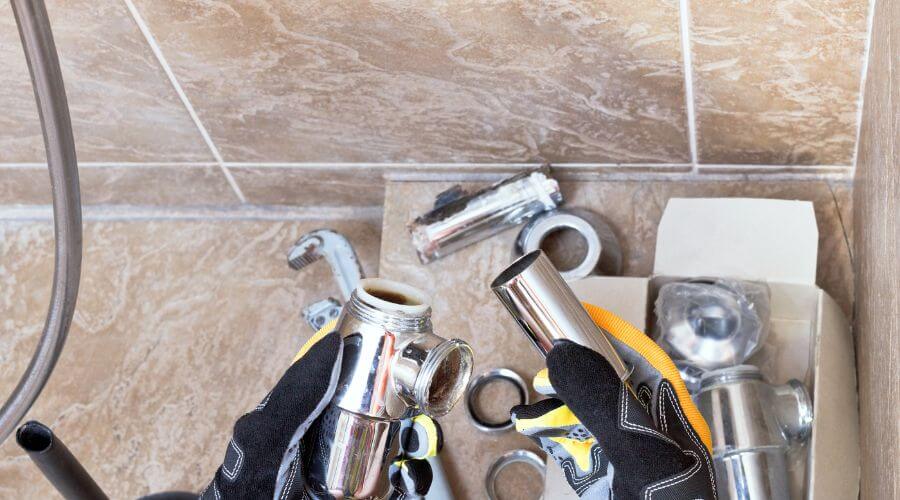 Expert flood damage restoration services in Manati, PR